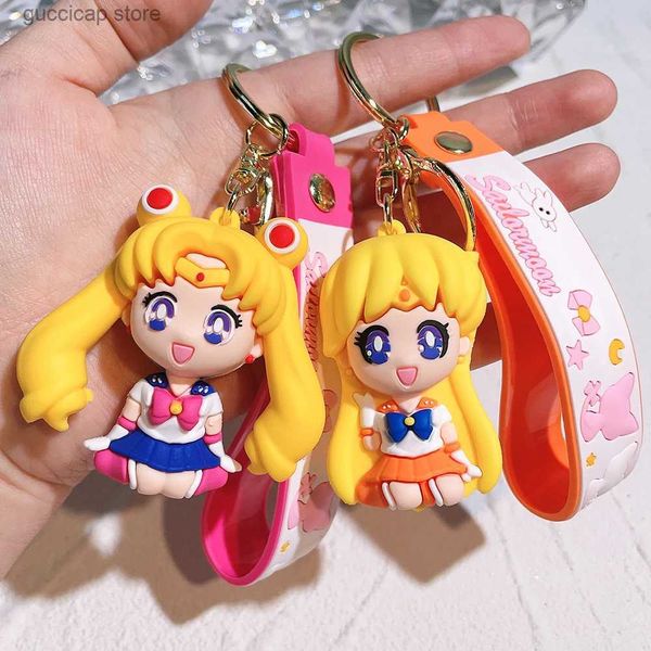 Llaveros Cordones Anime Sailor Moon Llavero Figura linda Muñeca Pareja Bolsa Colgante Llavero Coche Llavero Accesorios Juguete Regalo para hombres Mujeres Amigos Y240318