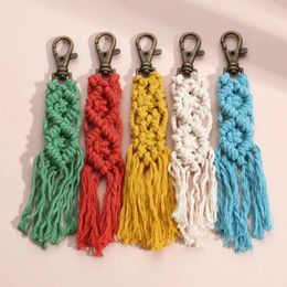 Keychains Lanyards Bohemian Handmade Key Ring Colorful Tassel Keychain pour femmes sacs à main Accessoires Accord de bijoux Bijoux Amitié Cadeaux Q240403