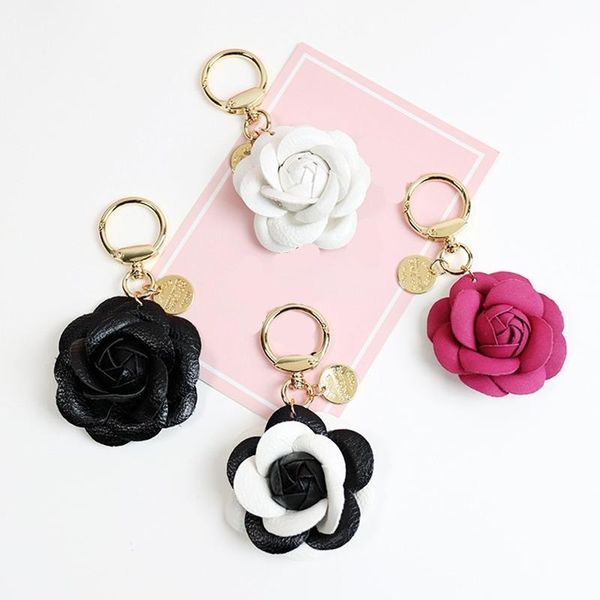 Porte-clés longes fleur de camélia porte-clés breloques de sac pendentif en cuir PU porte-clés de voiture accessoires noir blanc rose rouge bijoux porte-clés anneaux support pour femme 0