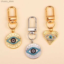 Kekands Lonyards en alliage classique en émaide ramine bleu Evil Eye Heart Pendants Keychain Lucky Amuleto Keyring For Women Men Men Car Key Sacs décor Y240417