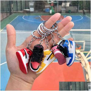 Sleutelhangers Lanyards Creatieve 3D Mini Basketbalschoenen Stereoscopisch Model Sneakers Liefhebber Souvenirs Sleutelhanger Auto Rugzak Hanger G Ot6Ho