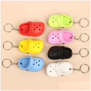 Porte-clés Lanyards Creative Mini Trou Pantoufles Chaussures Porte-clés Pendentif Mignon Sac Voiture PVC Trous En Métal Chaussure Porte-clés Bijoux Accessoire Dhikv