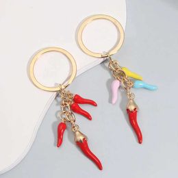 Keychains Lanyards Creative Red Red Colorful Pepper Keychain Mini Groente Key ringen voor beste vrienden vrouwen Men Gift Car Bag Diy Handgemaakte sieraden Q240403