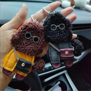 Keychains Lonyards chien mignon cuir Pu en cuir porte-clés de mode de mode Faquette de main Pu en cuir Poodle Keychain Pendant sac pour hommes