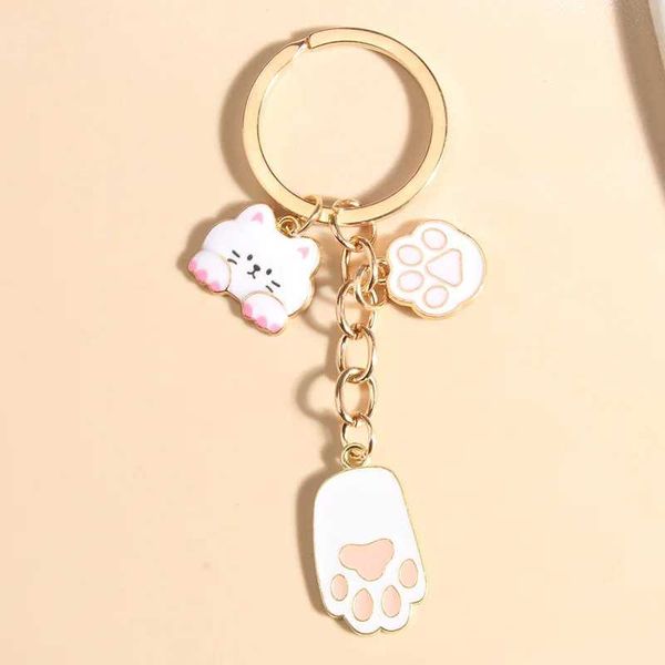Llaves de llaves lindo gato de esmalte dibujos animados de caricatura anillos de llave para mujeres accesorios de joyería de bricolaje de bricolaje Q240403