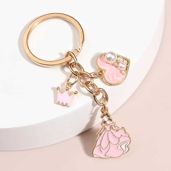 Llaves de llaves lindo esmalte llavero corazón perla corona princesa princesa llave cadena de vestimenta para mujeres llaves para automóviles dio regalos de joyería hechas a mano Q240403