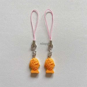 Llaves de llaves lindas llaves de hojaldre rojo en forma de pescado coreano encimera cadena de teclado de llaves de llavero accesorios de llaves de pescado móvil