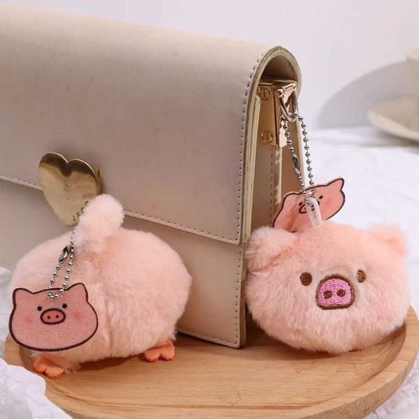 Keychains Lonyards mignon peluche rose porchette clé Kawaii Broche pour femmes accessoires pour enfants pavé de poupée douce de la poupée