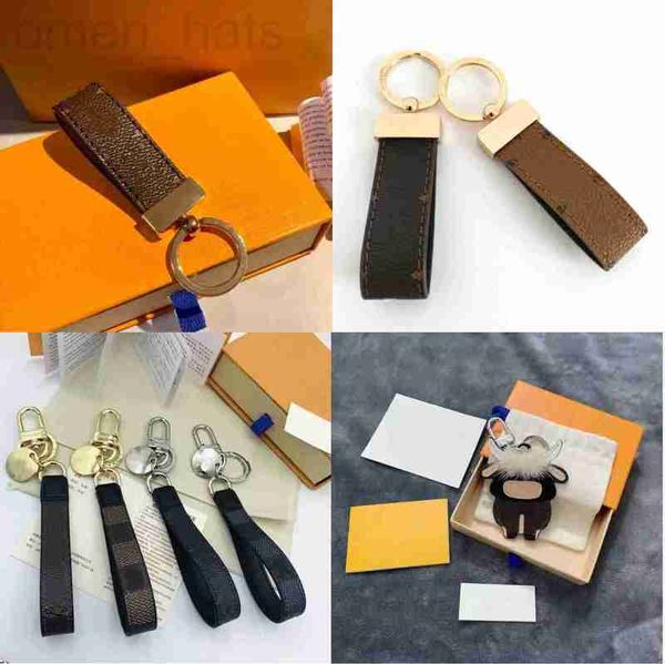 Porte-clés Lanyards Designer Mignon Porte-clés Porte-clés Porte-anneau Marque Designers Pour Porte Clef Cadeau Hommes Femmes Sac De Voiture Pendentif Accessoires De Haute Qualité Avec Boîte RKQ3