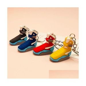 Llaveros Lanyards Designer Simation Three-Nsional Shoes Llavero Cute Fashion 3D Sneakers Modelado para hombres, mujeres, niños, bolsa, llave Dhseu