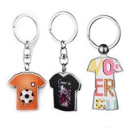 Keychains Lanyards DIY Sublimatie blanco voetbalshirt Designer Keychain Bball Uniform PO frame Keyring Sier Plated Car Key Ring DHH76