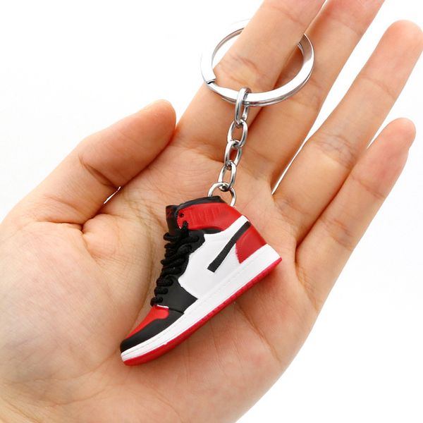 Llaveros Cordones Emation 3D Mini zapatos de baloncesto Tres modelos Nsional Llavero Zapatillas de deporte Pareja Recuerdo Teléfono móvil Llave Colgante D Ba 6OGF