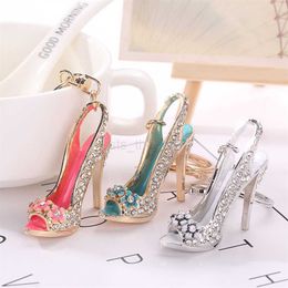 Keychains Lonyards High Heel Shoe Keychain for Women Rhinestone Crystal Purse Car Chains Alloy Keyring Souvenir cadeaux Accessoires de bijoux