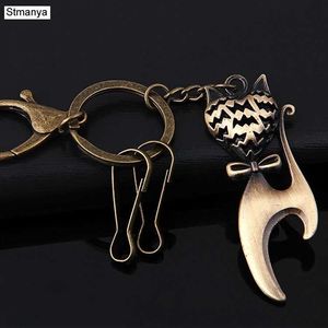 Keychains Lanyards Car Metal Metal Kechechain Men de femme Chaîne de clé Chaîne de clés Accessoires Clé Ring New Party Gift Bijoux K1303 Q240403