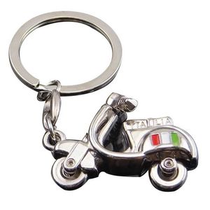 Keychains Lanyards Hot Vendre 3D Motorcyclette porte-clés et scooter Course en métal décoratif pour Vespa Piaggio 125 accessoires de porteurs de clés Ducati Q240403