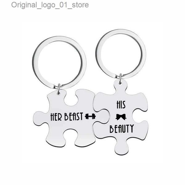 Keychains LETTERES LETTRES GRAVÉS en acier inoxydable Keychains pour les amants Couples Chaines de clés Puzzle Pendre Jewelry Gift for Valentine's Day Q231219