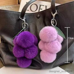 Keychains lanyards Mooie druivenpom poms sleutelhangers pluizige pompoms sleutelhanger rex konijn bont pompoms sleutelhangers sleutelhangers ketting hanger accessoires