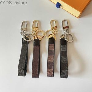 Porte-clés longes de luxe, anneau coupé, marque de styliste, boîte-cadeau, porte-clés en cuir, couleurs 240303