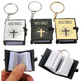 Keychains Lanyards Mini Holy Bible Keychain REAL Paper puede leer Religiosos Cristanes Criados Cross Keychain Regalos de moda Joyería Q240521
