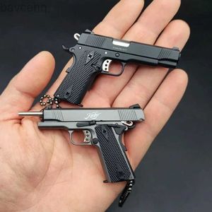 Keychains Lanyards Mini Metal Rubber Band Escala 1 3 1911 Mini Mini Keychain Metal Metal Lanzancer Toy Gun Simulation Pistol D240417