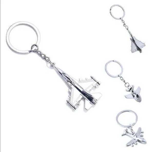 Keychains Lanyards plus avion métallique Keychain Mini Chain Chain Aircraft Modèle de voiture Rague Airplane Party Best Bijoux pour hommes Femmes 17035 Q240403