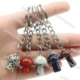 Keychains Lonyards Stone Natural Key Chain Ring Pendre Pendard Prendants Keeschains mignon Mini Statue Charmes Pendre Keychain Lovely Keyring For MKI Car Bag Ornement