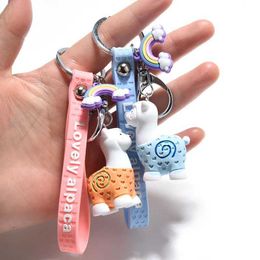 Keychains Lanyards Nouveau dessin animé Résine alpaca Pendentif Pendre Creative Couple Schoolbag Sac de mouton Accessoires de voiture Q240403