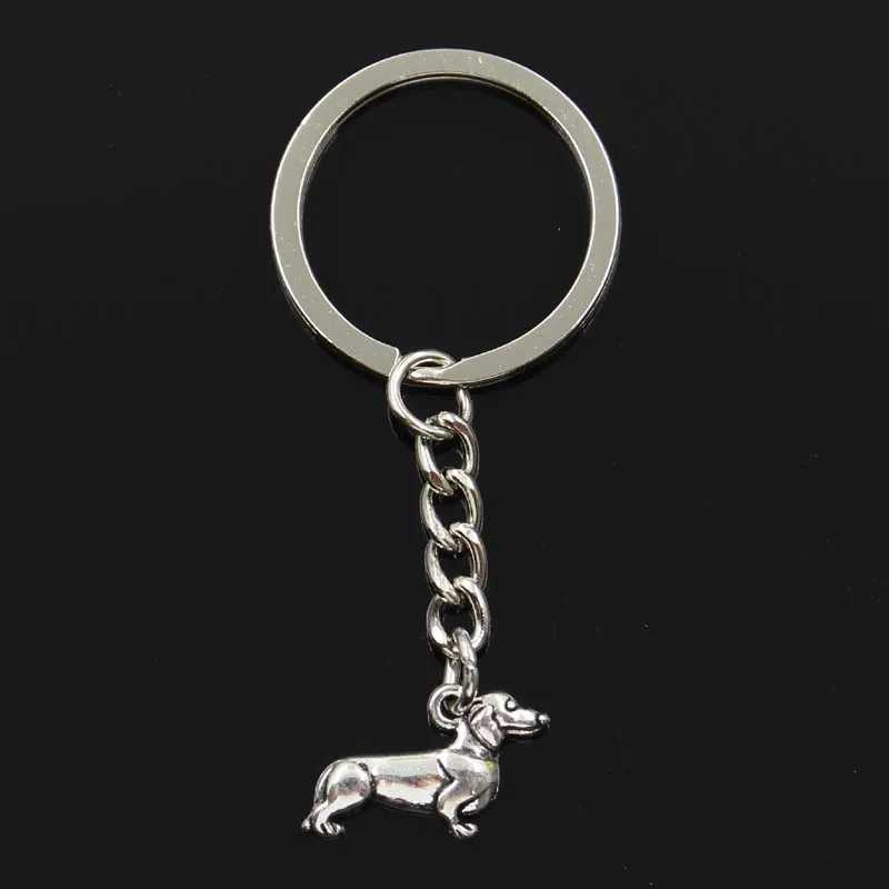 Keychains Lanyards New keychain 20x15mm dog sausage pendant DIY mens car ring bracket souvenir gift Q240403