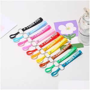 Llaveros Cordones Nuevo Pegamento Suave Iloveyou Letra Llavero Creativo Color Caramelo Luz Bb Llavero Accesorios Pequeño Regalo Gota Entregar Dhuvw