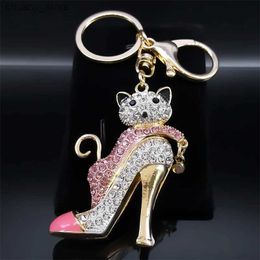 Keychains Lonyards Cat rose Chaussures à talon Pendant Prendant Keychain Gold Couleur Himitone Holder Cavyder Bijoux Llaveros para Mujer Lujo K5236S01 Y240417