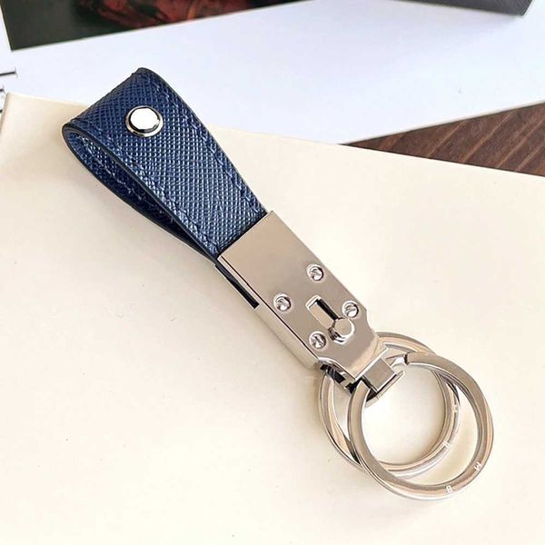Llaves de llaves PJS Keychain MB está hecho de cuero rojo y negro azul de ternero importado con 316 anillos dobles desmontables de acero inoxidable un conjunto de caja Q240403
