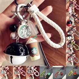 Llaves de llavero resina llavero linda pareja de dibujos animados tazas de café simuladas cuerda de cuerda llave cadena de llave