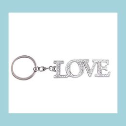 Porte-clés Longes Romantique Diamant Lettre Porte-clés Pendentif En Métal Amour Porte-clés Couple Porte-clés Accessoires Créatifs Cadeaux Drop de DHPVN