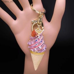 Keychains Lanyards Summer Sweet Ice Cream Cons accessoires Sac de trèfle Hingestone Metal Key Ring Honder pour fille Bague de charme Décoration de voiture Bijoux Y240417
