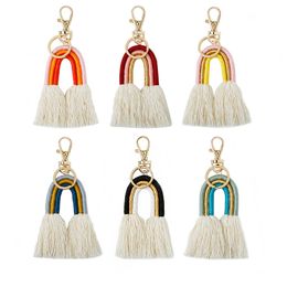 Porte-clés longes tissées arc-en-ciel pour femmes, style Boho, fait à la main, porte-clés en macramé, breloque de sac, bijoux suspendus de voiture, cadeaux, 17 couleurs IYSG