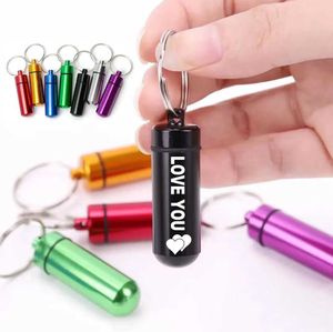 Keychains Lanyards Wholesale 100/50 / 20pcs Kewchain Couleur personnalisée Pild de voyage Pill Pill Small Gift with Keyring Used for Laser Name Text Q240403