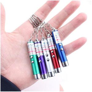 Keychains lanyards groothandel 2in1 rode laserpointer pensleutelring met witte led -lampje vertoon draagbare sleutelhanger voor grappige cat dhgarden dh251