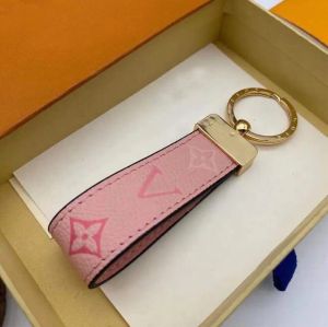 Keychains Lonyards avec boîte mode Hise de qualité supérieure et clés de clés pour femmes.