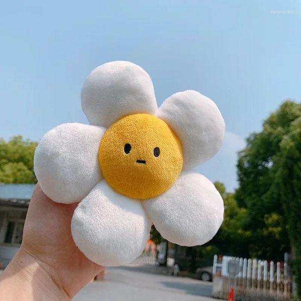 Llaveros Grandes y sonrientes Muñeca de flores Peluche grande para mochila Bolsa Llaveros de estilo coreano Accesorios para llaves de coche