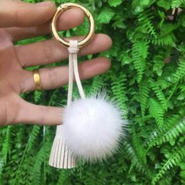 Porte-clés en cuir pompon bijoux pendentif véritable boule pompon porte-clés