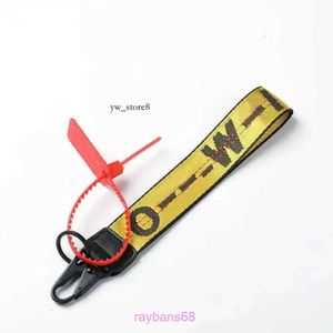 Sleutelhangers Luxe Off White Sleutelhanger Transparant Rubber Jelly Letter Print Mannen Vrouwen Canvas Camera Modemerk Lululemen Sleutelhanger 7965