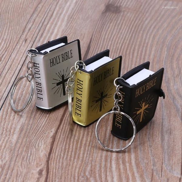 Keychains Mini Bible Keychain Jesus Ornament Gift pour les membres de la famille