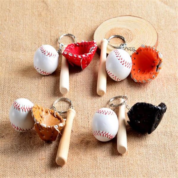 Llaveros Mini guante de béisbol de tres piezas Llavero de murciélago de madera Coche deportivo Llavero con anilla Regalo para hombre Mujer B166