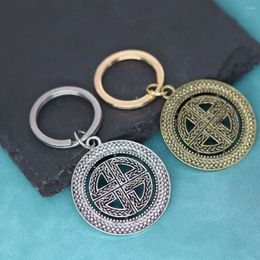 Keychains nedar vintage viking sheild knot asatru croix keychain norse amulet protection pendentif keyring hommes bijoux charme cadeau chaîne clés