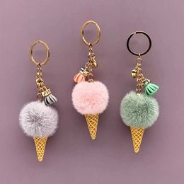 Keychains nieuwe creatieve ijs hanger schattige cartoon pluche tassen hangen auto sleutel ketting ring sieraden geschenken l230314