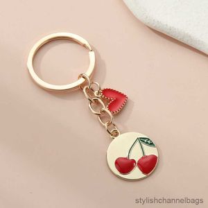 Keychains Nieuwe mode Cartoon Love Keychain Lente en Summer Exquise Rabbit Cherry Cat Key Ring