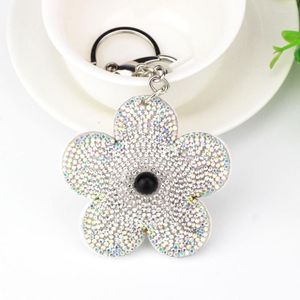 Keychains Nieuwheid Key Chain -items Cute Cap Rhinestone Leather Snow Flower Anime Cover Multi Colors WholesalKeyChains Forb22