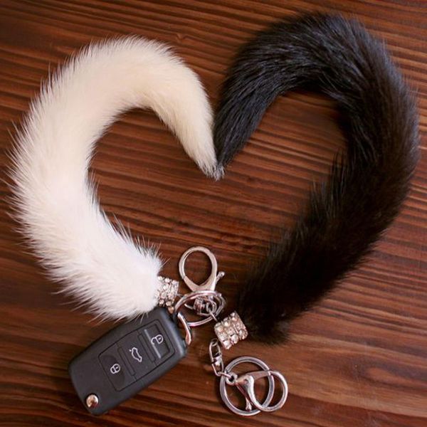 Keychains Real Fur Tail Keychain of Genuine Mink Mink Bagms Bags Etiqueta de llaves de llaves suave Costilla de llave suave K109Keychains Keychainske