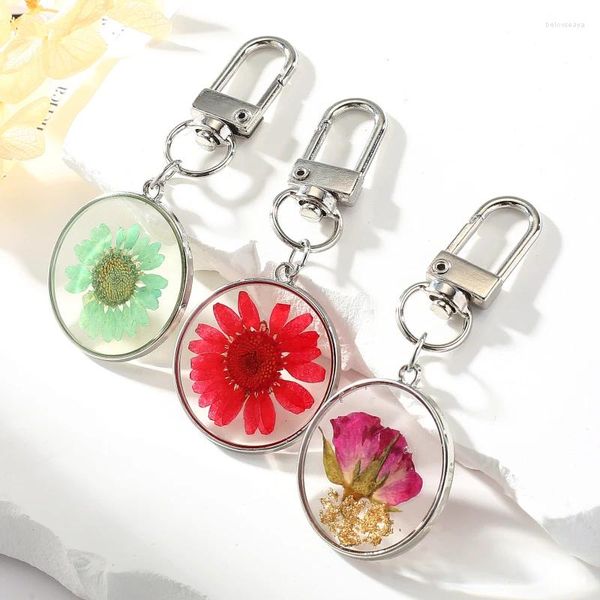 Porte-clés rond véritable pétale de fleur séchée résine plate pendentif porte-clés jonquilles marguerite fleur rotation fermoir porte-clés sac support de voiture