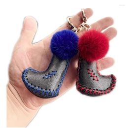 Porte-clés chaussures bottes formes porte-clés sacs à main pendentif en cuir porte-clés unisexe accessoires avec pompon